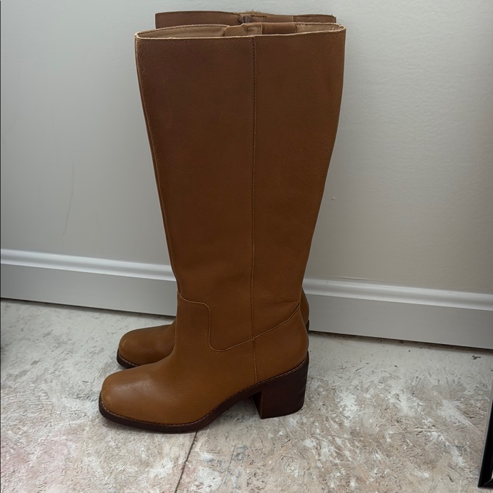Brown Chunky Heel Boots